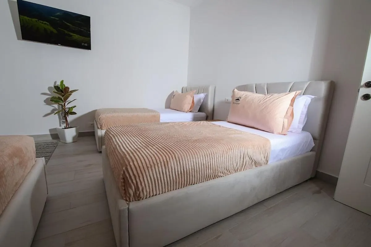 Era E Liqenit Villa Shkodër